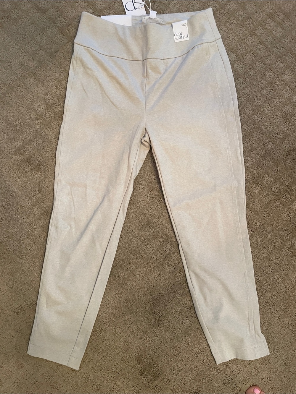 Dear ScarlettLight Beige Pull-On Cropped Ankle Pants